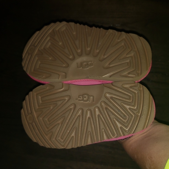 New UGG Pink Kids' Tasman II Slippers Size 7.5 - Picture 14 of 16